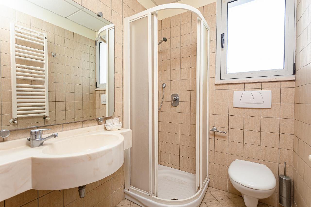 Hotel Villa Maria Cesenatico Luaran gambar