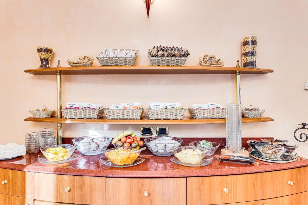 Hotel Villa Maria Cesenatico Luaran gambar