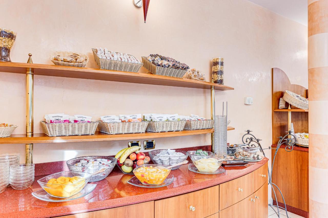 Hotel Villa Maria Cesenatico Luaran gambar