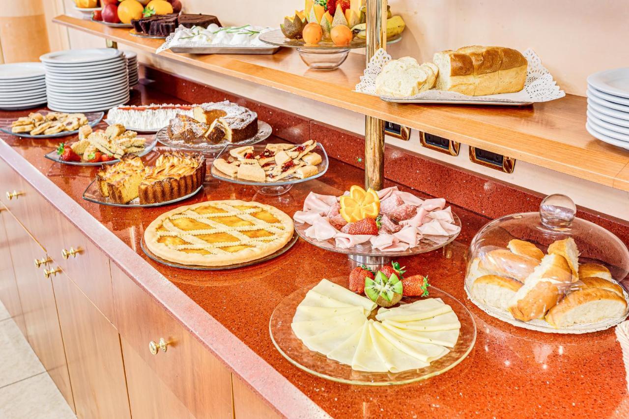 Hotel Villa Maria Cesenatico Luaran gambar