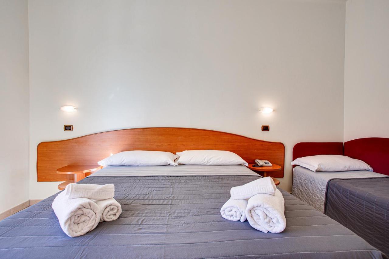 Hotel Villa Maria Cesenatico Luaran gambar