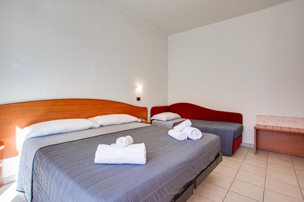 Hotel Villa Maria Cesenatico Luaran gambar