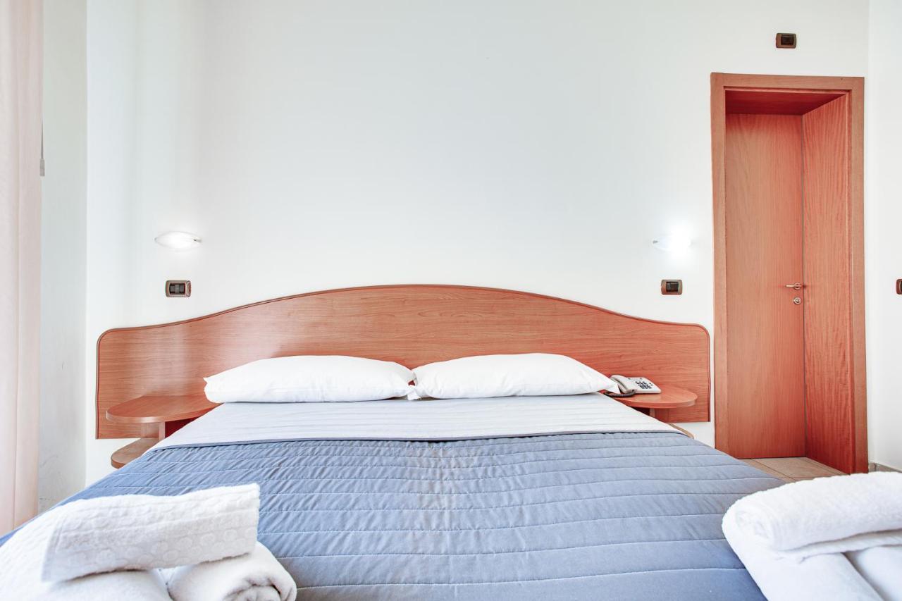 Hotel Villa Maria Cesenatico Luaran gambar
