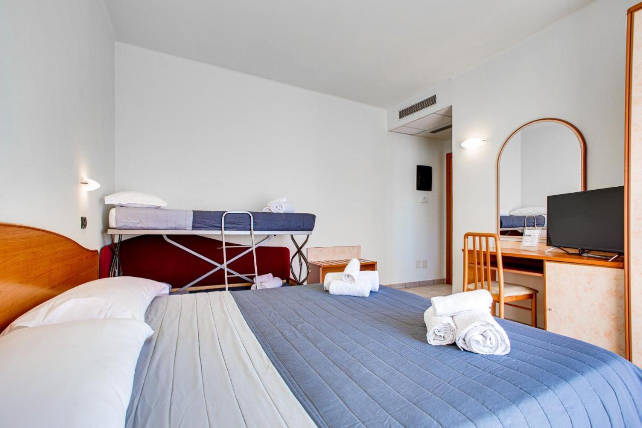 Hotel Villa Maria Cesenatico Luaran gambar